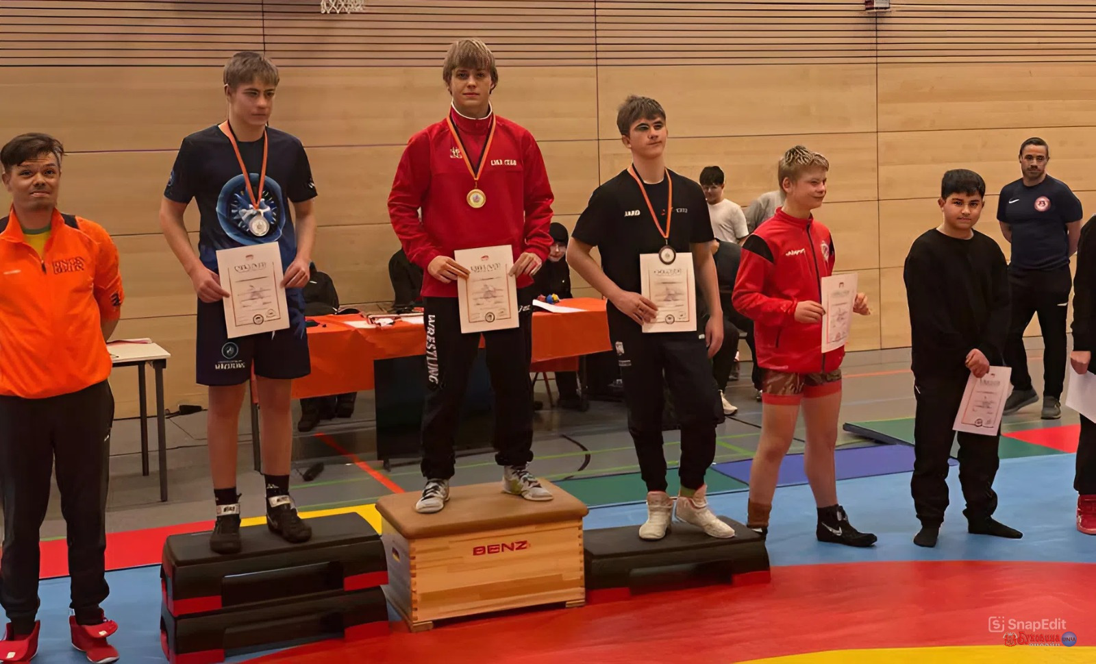 Золотий тріумф у Берліні: 13-річний борець із Буковини став чемпіоном німецької столиці