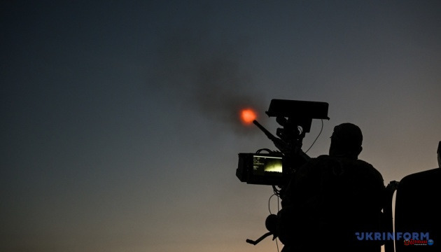 ППО знешкодила 93 зі 102 безпілотників, якими росіяни з вечора атакували Україну